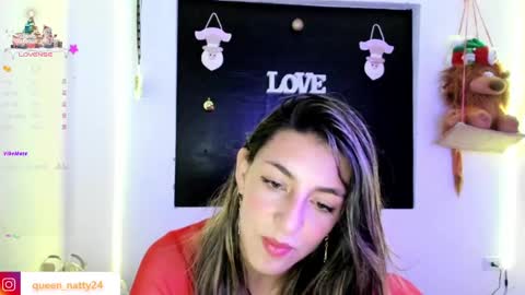 Snapshot of queen_natttyy chatting on 12.27.24 queen_natttyy online show from 12.27.24