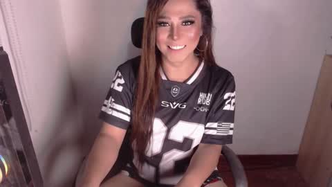 Snapshot of queen_of_all_queens chatting on 09.10.25 samantha online show from 09.10.25