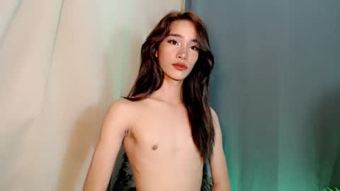Snapshot of queen_of_the_night69 chatting on 07.30.26 Queen Juna online show from 07.30.26