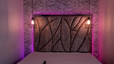   online show from 01.30.25