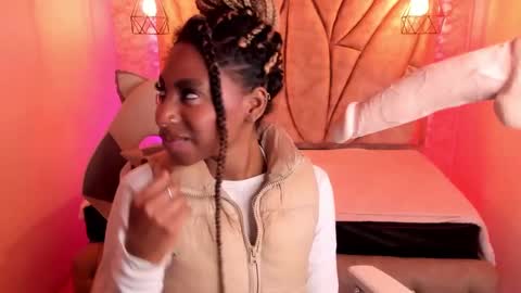   online show from 02.02.25