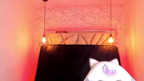   online show from 02.21.25