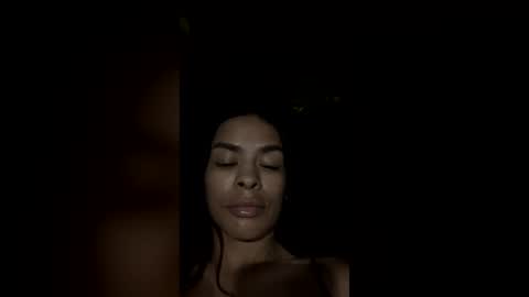queen_reyna68 online show from 07.13.26