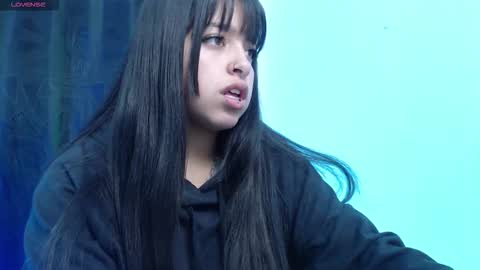 Snapshot of queen_salomme chatting on 10.09.25 queen_salomme online show from 10.09.25