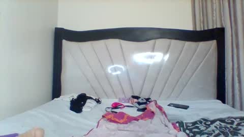 queen online show from 02.12.26