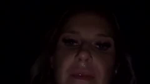 Snapshot of queenb6969694u chatting on 02.16.26 queenb6969694u online show from 02.16.26