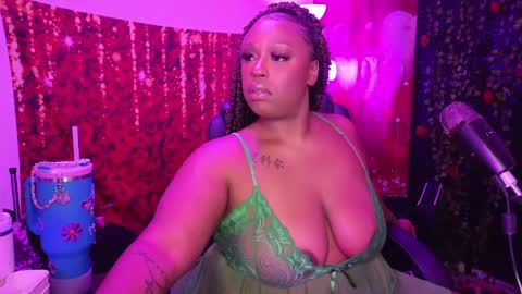 Queen Cherise Roze online show from 05.21.26