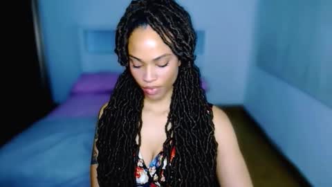 Sweet Goddess online show from 10.25.25