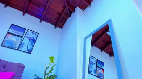 Queen online show from 02.07.25