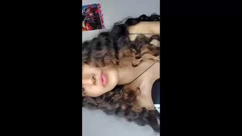 Snapshot of queenjenn__ chatting on 05.19.26 QUEENJEENN online show from 05.19.26