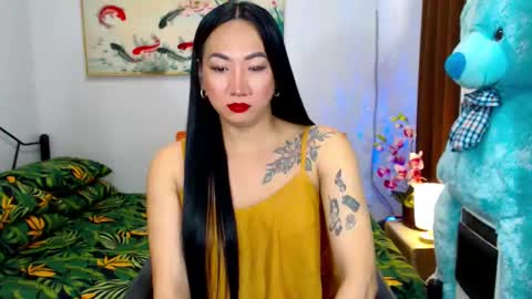 Snapshot of queenmistressts chatting on 01.26.25 QUEEN online show from 01.26.25