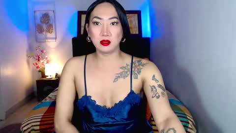 Snapshot of queenmistressts chatting on 02.20.25 QUEEN online show from 02.20.25