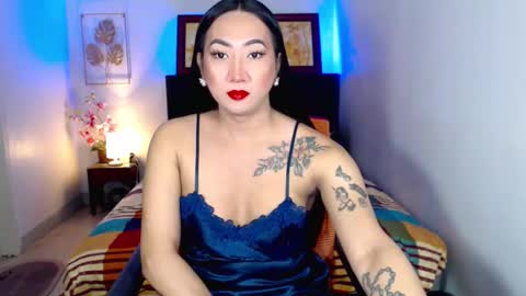 Snapshot of queenmistressts chatting on 03.02.25 QUEEN online show from 03.02.25