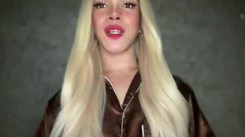 QUEEN online show from 02.12.26