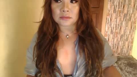 Snapshot of queenofdominant chatting on 02.08.25 kesh online show from 02.08.25