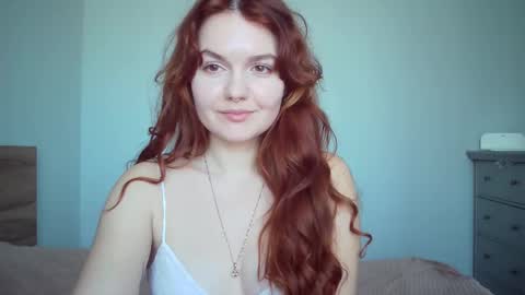 Snapshot of queenofmodels chatting on 03.09.25 QueenOfModels online show from 03.09.25