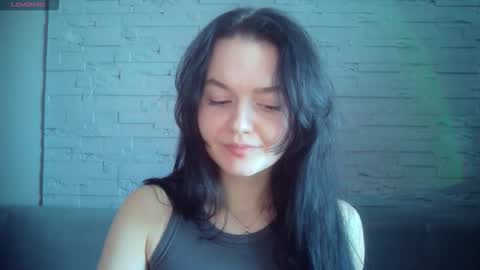 Snapshot of queenofmodels chatting on 02.15.26 QueenOfModels online show from 02.15.26