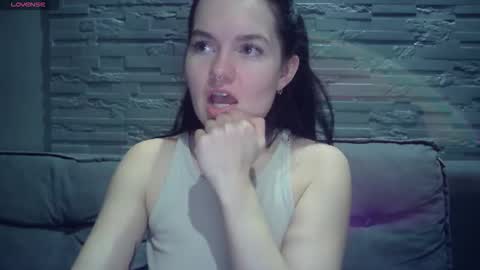 Snapshot of queenofmodels chatting on 02.17.26 QueenOfModels online show from 02.17.26