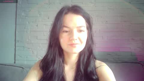 Snapshot of queenofmodels chatting on 02.18.26 QueenOfModels online show from 02.18.26