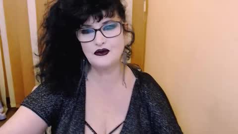queenofsin online show from 12.08.24