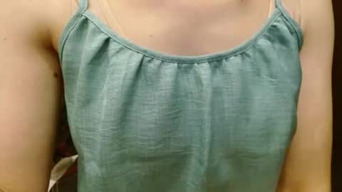 queenoftenderness online show from 03.18.26