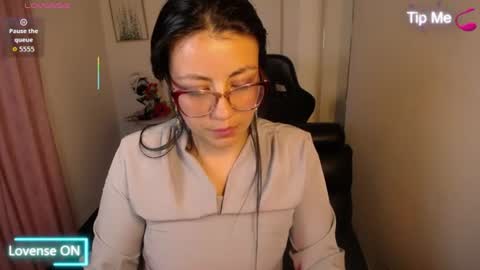 queenrose94 online show from 07.28.26