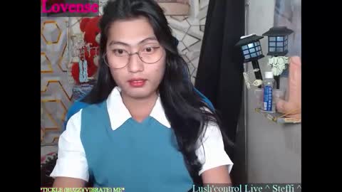 Snapshot of queensteffi chatting on 06.05.26 queensteffi online show from 06.05.26
