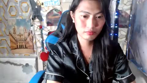 queensteffi online show from 07.27.26