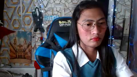 queensteffi online show from 07.30.26
