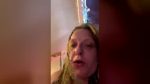 queenstonermami online show from 04.18.26