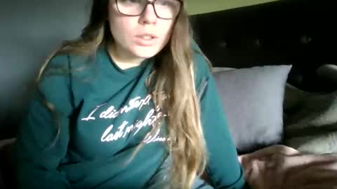 Snapshot of queenstuff chatting on 02.10.26 queenstuff online show from 02.10.26