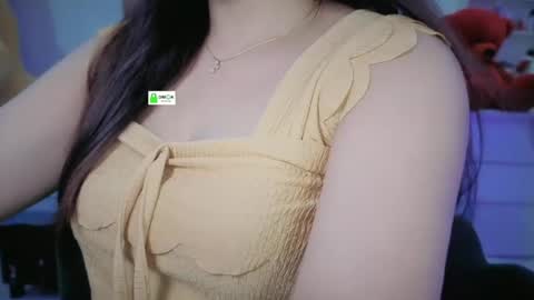 Snapshot of quest_queen chatting on 07.28.26 zaara online show from 07.28.26