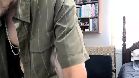 Snapshot of quik32 chatting on 02.24.26 quik32 online show from 02.24.26