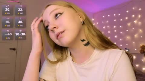 Rebecca  Becc online show from 04.13.26