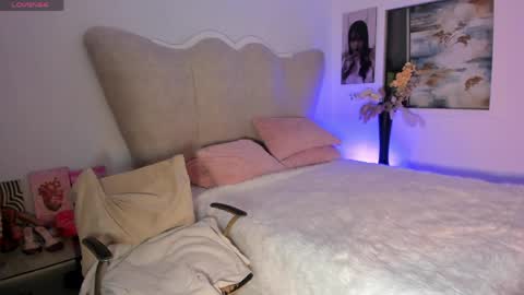 natalia  -  online show from 05.18.26