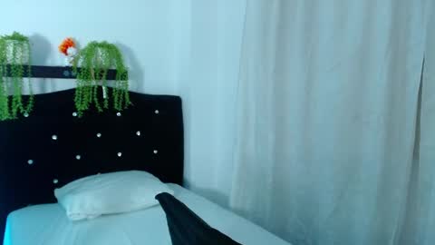 Snapshot of rachel__moon chatting on 06.04.26 Valentina online show from 06.04.26