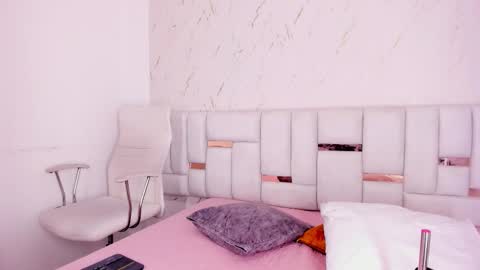  DALIANA  online show from 02.25.26