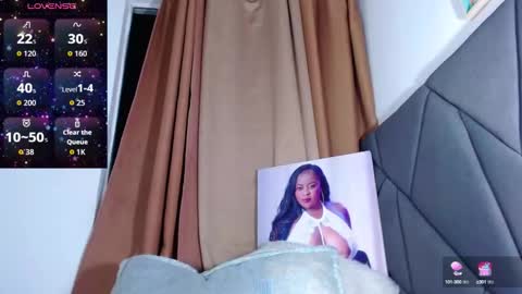 Snapshot of rachelbrown_ chatting on 10.15.25 MALIKA Z online show from 10.15.25