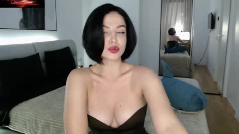 Call me Miss. online show from 10.01.25