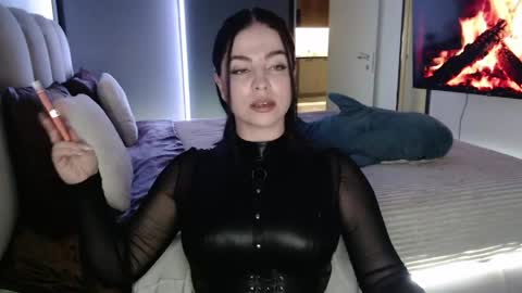 Call me Miss. online show from 06.04.26