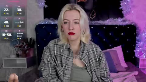 Snapshot of rachelcart chatting on 12.30.24 RachelCart online show from 12.30.24