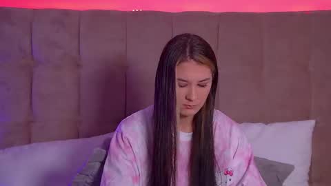 RachellSimpson online show from 02.27.25