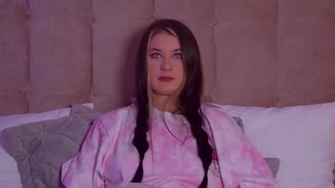 RachellSimpson online show from 02.28.25