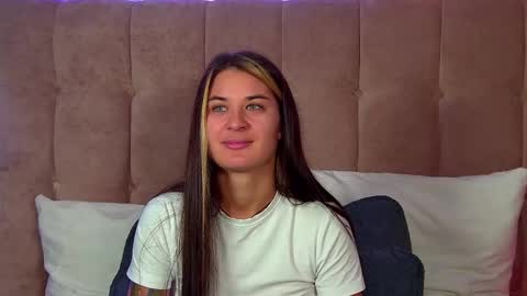 RachellSimpson online show from 10.07.25