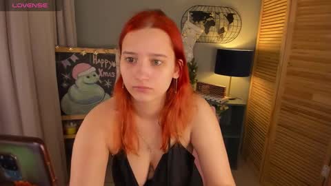 Snapshot of rachelpirce chatting on 12.18.24 Rachel online show from 12.18.24