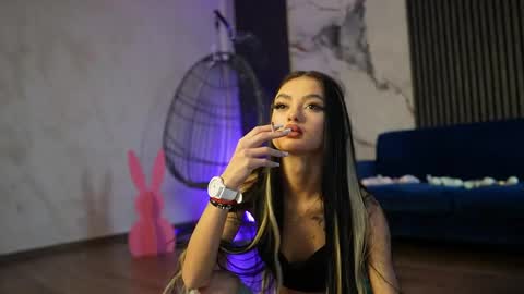 Ann online show from 04.07.26