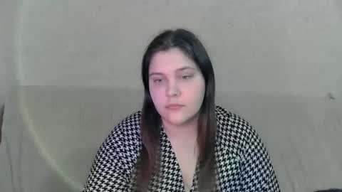 Snapshot of rachelwild chatting on 03.06.25 RachelWild online show from 03.06.25