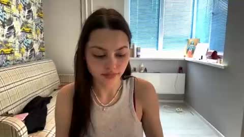 Snapshot of racquelcaffarel chatting on 07.06.26 Elizabeth online show from 07.06.26