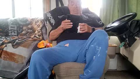 Radioman for fun online show from 04.29.26