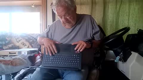 Radioman for fun online show from 05.11.26